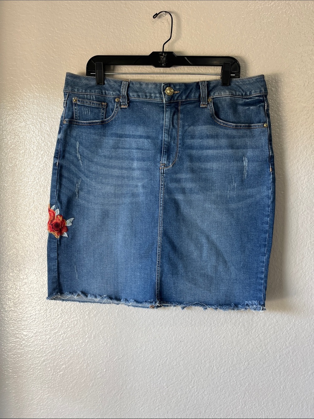 Seven7 Blue Denim Mini Skirt Red Rose Embroidery Summer Casual TC0165